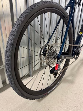 Used Orbea TERRA M31eTEAM 1X 2023 2023 Road & Gravel, Blau — image 7 of 8