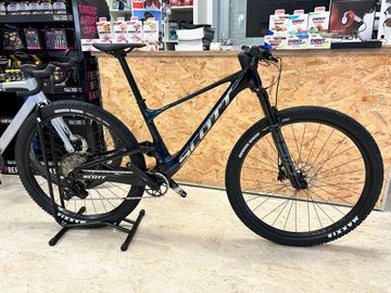 Used Scott Spark RC Team 2025 Mountainbike, Blue — image 6 of 8