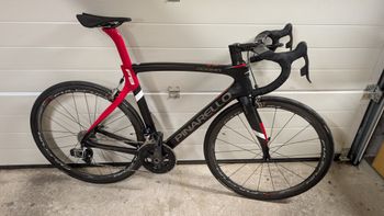 Used Pinarello DOGMA F8 2016 Road & Gravel, Black — image 1 of 5