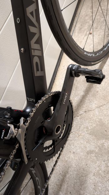 Used Pinarello DOGMA F8 2016 Road & Gravel, Black — image 2 of 5
