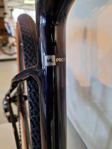 Tweedehands Giant Revolt X, Advanced Pro 0 2023 2023 Road & Gravel — afbeelding 6 van 19