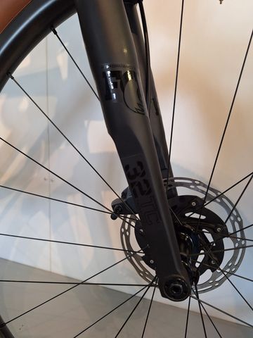 Tweedehands Giant Revolt X, Advanced Pro 0 2023 2023 Road & Gravel — afbeelding 8 van 19