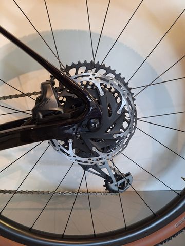 Tweedehands Giant Revolt X, Advanced Pro 0 2023 2023 Road & Gravel — afbeelding 16 van 19