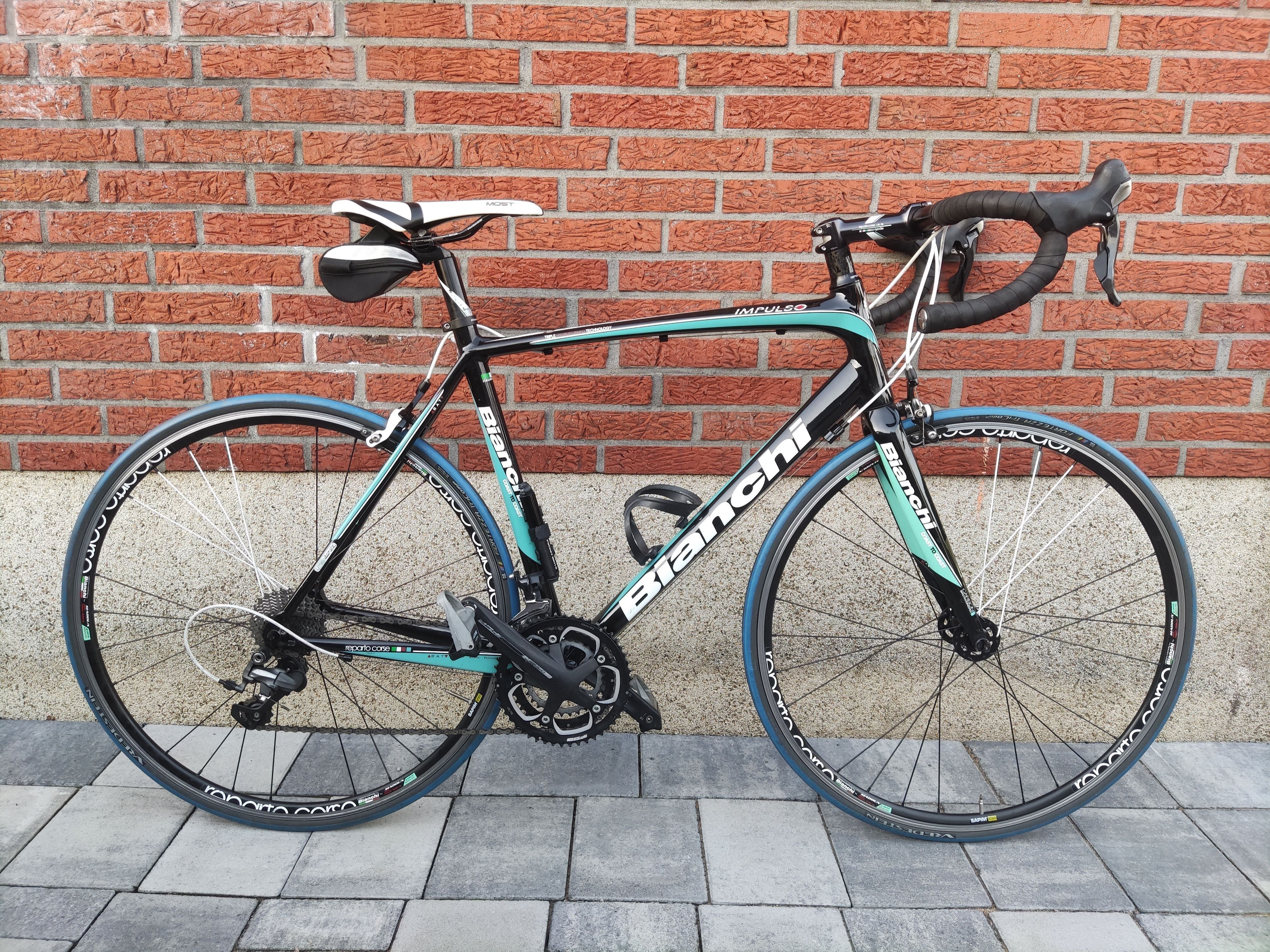 Bianchi Impulso C2C Ultegra used in 54 cm buycycle