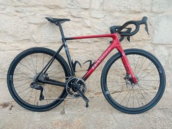 Used Basso Diamante Shimano Dura Ace Di2 Disc 2023 2023 Road & Gravel
