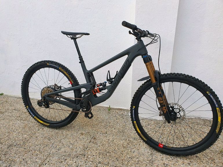 Used Santa Cruz Megatower XTR Reserve / Carbon CC / 29 2020 2020 Mountainbike, Black, 29 — image 1 of 9