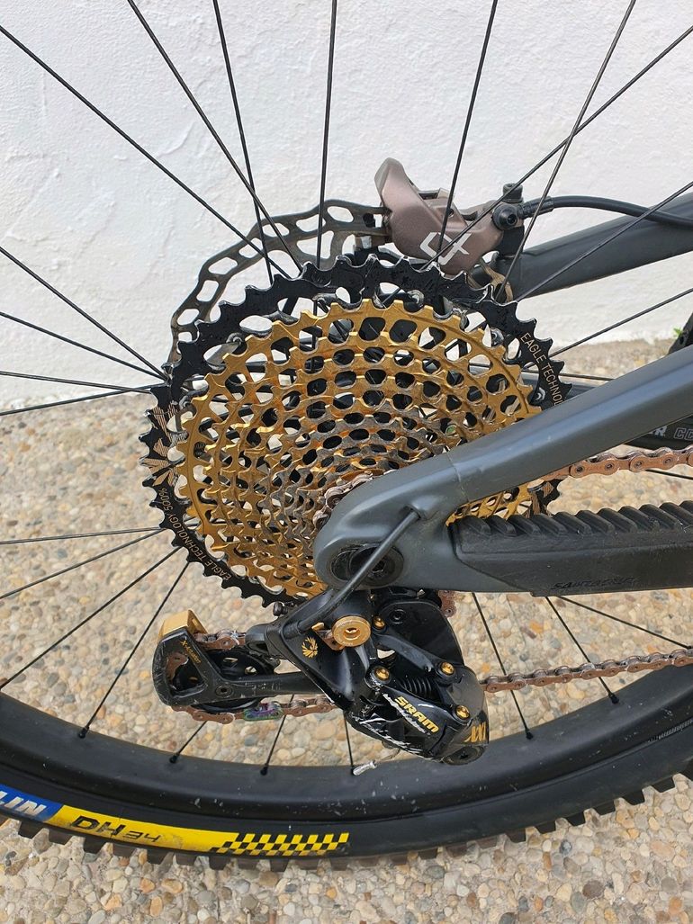 Used Santa Cruz Megatower XTR Reserve / Carbon CC / 29 2020 2020 Mountainbike, Black, 29 — image 8 of 9