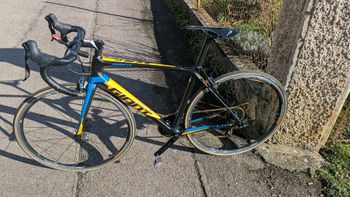 Used Giant TCR Advanced 2 2018 2018 Road & Gravel, Black — image 4 of 5