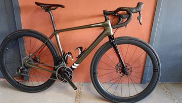 Cannondale Synapse SRAM Red eTap AXS 2021 Road & Gravel d'occasion