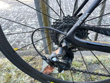 Used Canyon Ultimate CF SL 7 2014 Road & Gravel, Black — image 3 of 4