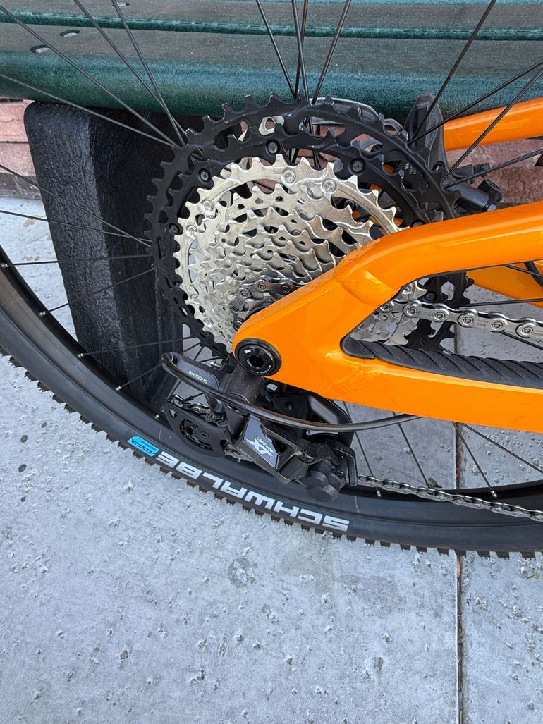 Used Scott Spark 930 2022 2022 Mountainbike, Orange, 29 — image 3 of 8