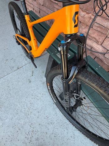 Used Scott Spark 930 2022 2022 Mountainbike, Orange, 29 — image 4 of 8