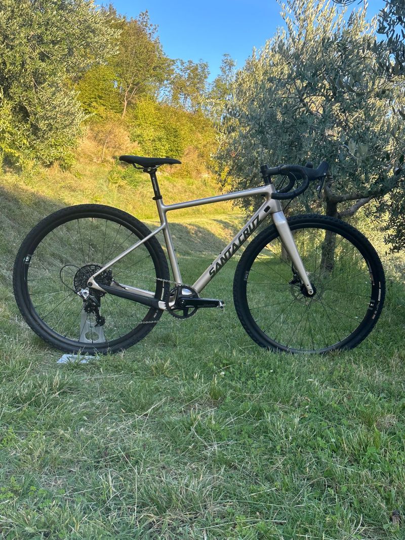 Used Santa Cruz STIGMATA Rival / Carbon CC 2023 2023 Road & Gravel