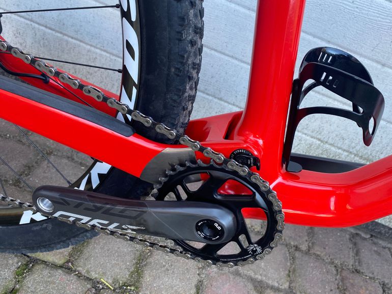 Used Canyon Lux CF SL 8.0 2020 2020 Mountainbike, Red, 29 — image 6 of 11