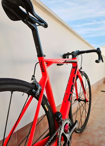 Used BMC teammachine SLR01 2017 2017 Road & Gravel, Red — image 3 of 11