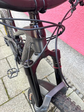 Used Trek Slash 9.8 XT 2022 2022 Mountainbike, Light Gray, 29 — image 4 of 4