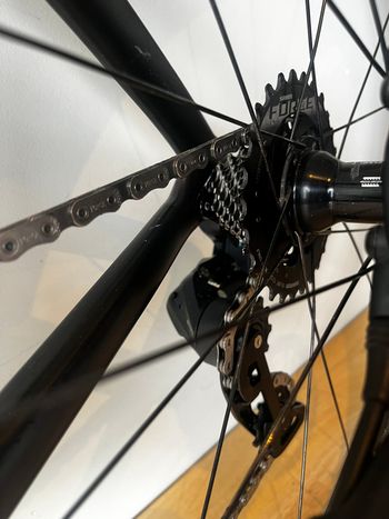 Used Specialized S-Works Tarmac SL7 Pro - SRAM Force eTap AXS 2022 Road & Gravel, Black — image 12 of 24