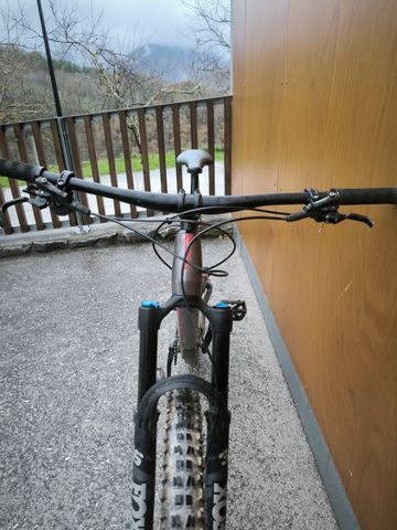 Orbea OCCAM H20 LT 2023 2023 Mountainbike usato, Nero — immagine 5 di 8