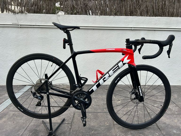Brugt Trek Émonda SL 6 Disc Pro 2024 Road & Gravel — billede 3 af 5