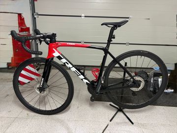 Gebrauchtes Trek Émonda SL 6 Disc Pro 2024 2024 Road & Gravel, Schwarz — Bild 9 von 10