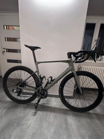 Used BMC Roadmachine 01 TWO P2P 2022 2022 Road & Gravel