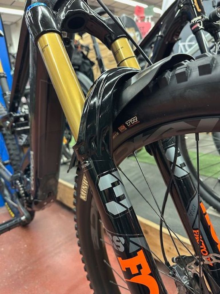 Used Orbea WILD H10 2024 2024 Mountainbike, Black, 29 — image 4 of 15