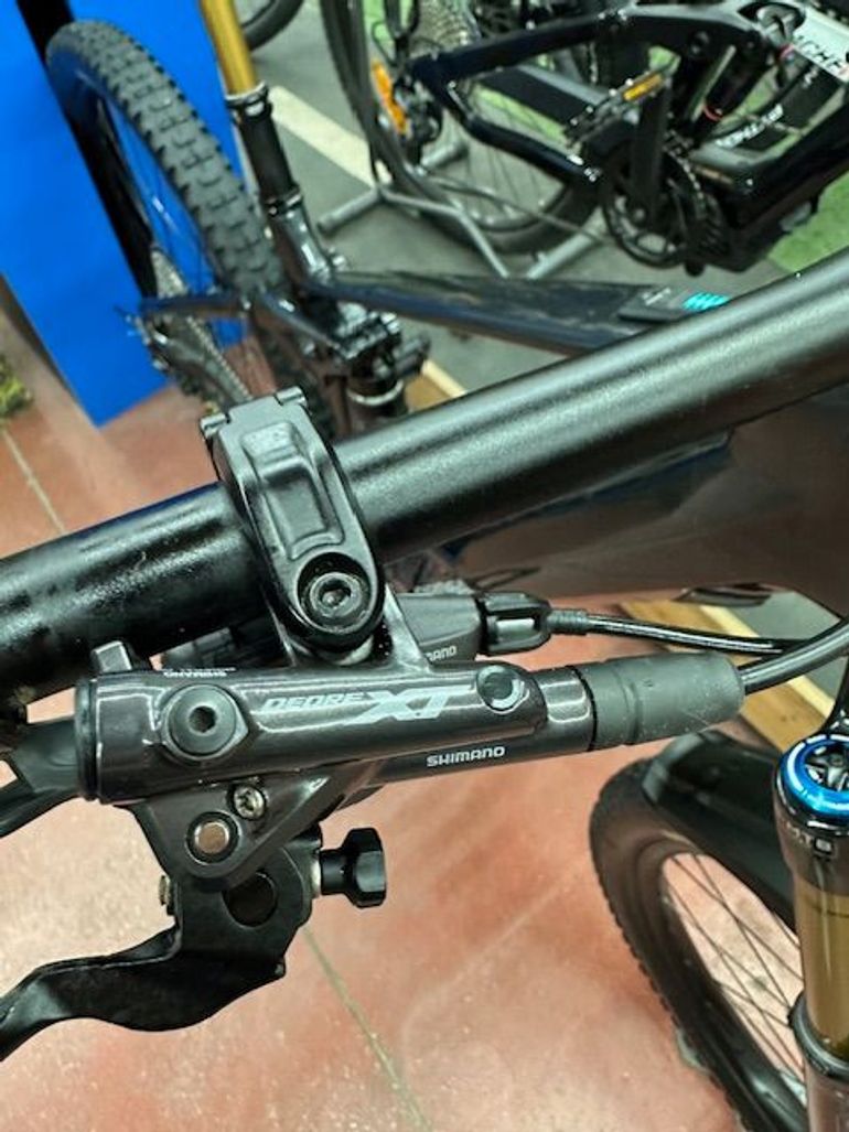 Used Orbea WILD H10 2024 2024 Mountainbike, Black, 29 — image 3 of 15