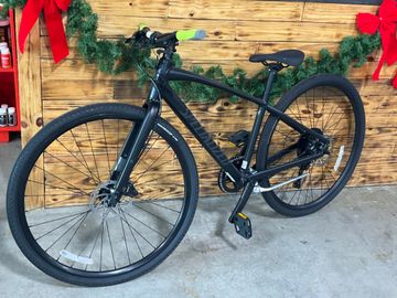 Used Specialized Sirius X 3.0 2023 Road & Gravel, Black — image 2 of 8