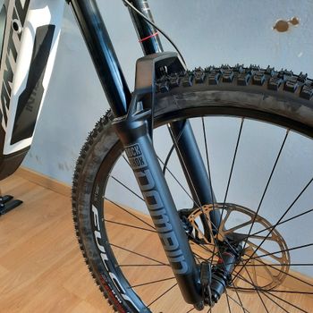 Fantic XMF 1.7 2023 2023 Mountainbike usato, Bianco — immagine 5 di 6