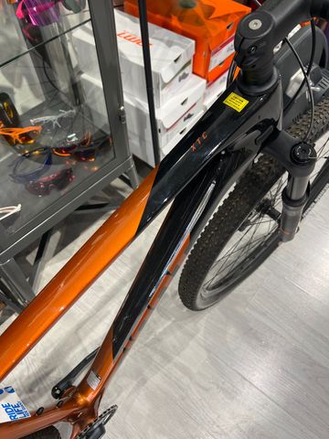 Used Giant XTC, Advanced 29 2 2022 2022 Mountainbike, Orange, 29 — image 4 of 4