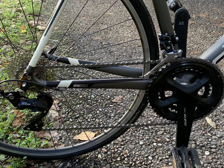 Used Specialized Allez E5 Sport 2017 Road & Gravel — image 4 of 18