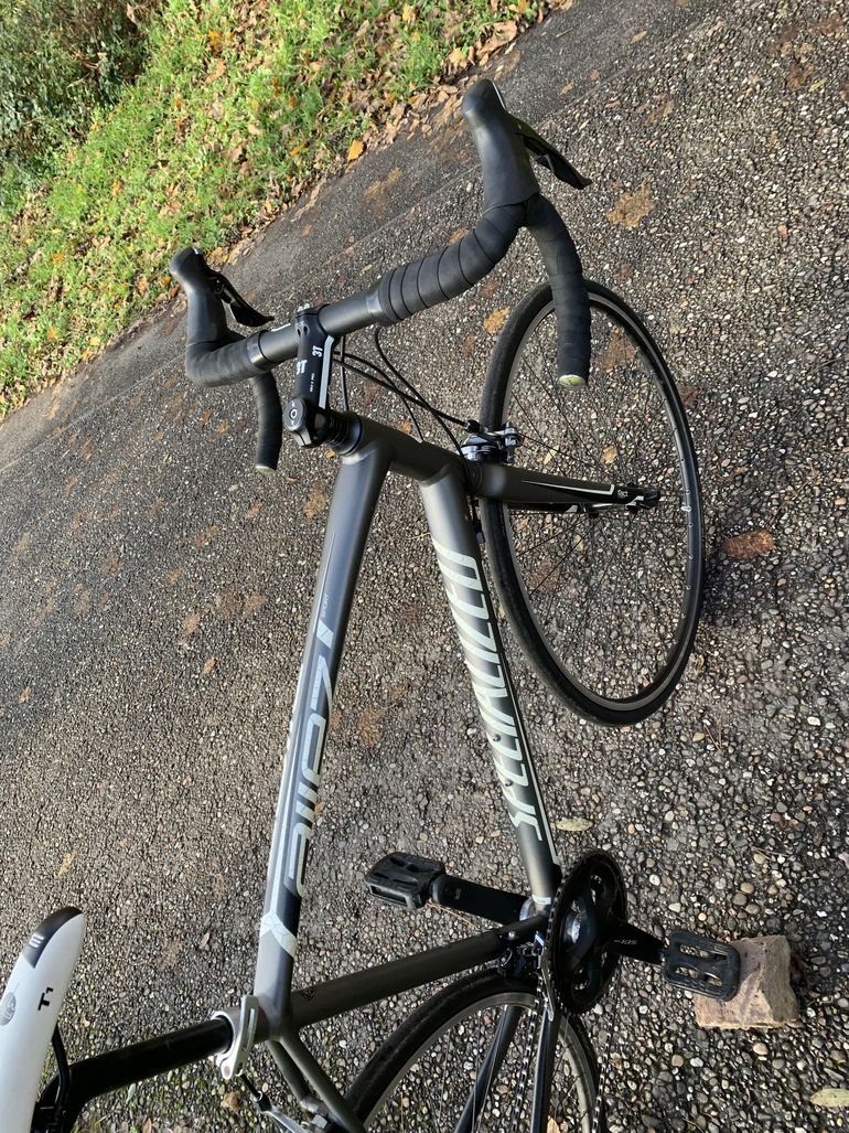 Used Specialized Allez E5 Sport 2017 Road & Gravel — image 13 of 18