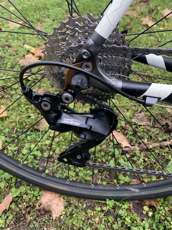 Used Specialized Allez E5 Sport 2017 Road & Gravel — image 9 of 18