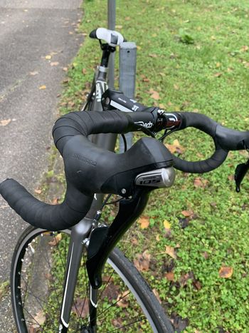 Used Specialized Allez E5 Sport 2017 Road & Gravel — image 11 of 18
