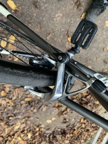 Used Specialized Allez E5 Sport 2017 Road & Gravel — image 12 of 18