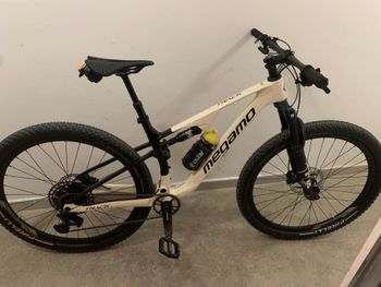Used Megamo TRACK 10 2024 2024 Mountainbike, White, 29 — image 1 of 3