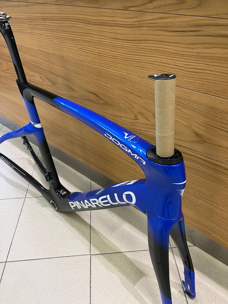 Brugt Pinarello Dogma F Disc 2023 Frameset 2023 Road & Gravel — billede 3 af 5