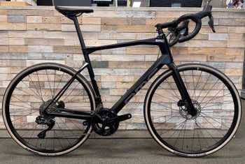 Used BMC Roadmachine FIVE 2023 2023 Road & Gravel, Black — image 1 of 9