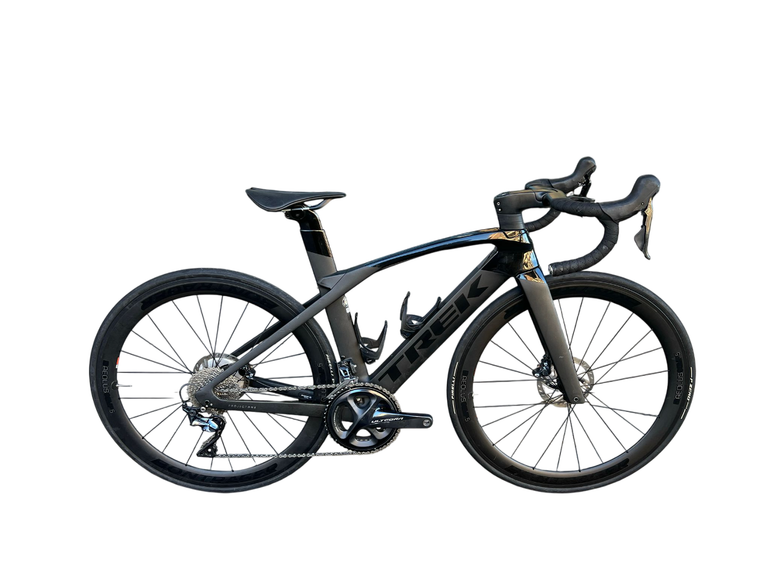Used Trek Madone SL 6 Gen 6 2023 2023 Road & Gravel, Black — image 1 of 11