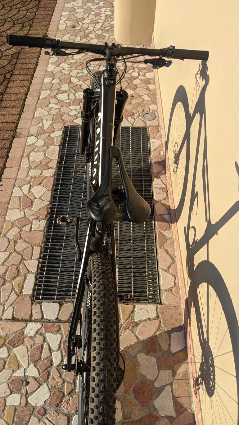 Canyon Lux CF 8 2021 2021 Mountainbike d'occasion — image 4 sur 7