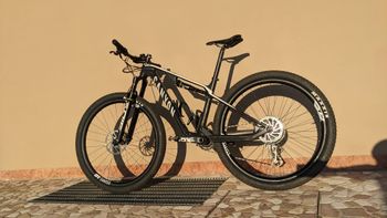 Canyon Lux CF 8 2021 2021 Mountainbike d'occasion — image 5 sur 7