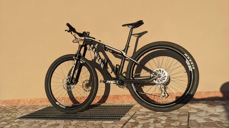 Canyon Lux CF 8 2021 2021 Mountainbike d'occasion — image 5 sur 7