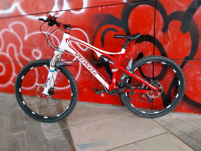 Used Specialized Epic Expert Carbon EVO R 2011 2011 MTB