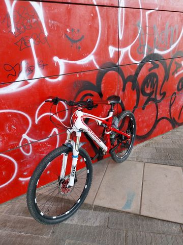 Specialized Epic Expert Carbon EVO R 2011 2011 Mountainbike usato, Rosso — immagine 3 di 4