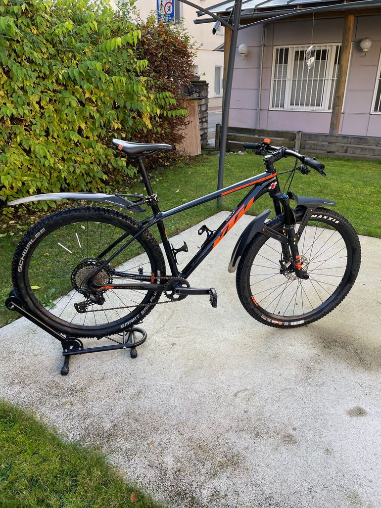 KTM Myroon Master used in L buycycle