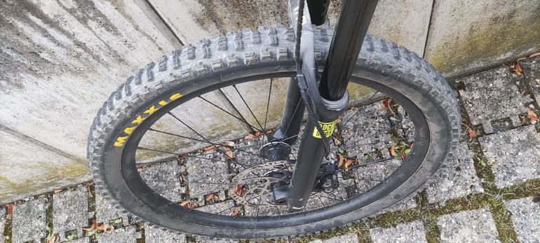 Gebrauchtes Giant Reign 27.5 2 2015 2015 Mountainbike, Schwarz, 27.5 — Bild 6 von 11
