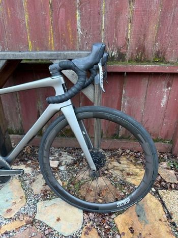 Used Enve Melee 2023 Road & Gravel, Light Gray — image 10 of 13