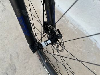 Orbea OIZ M LTD 2024 2024 Mountainbike usato, Bianco — immagine 6 di 7