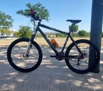 Used BH Bh expert pro 2016 Mountainbike, Black — image 1 of 10