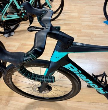 Brugt Bianchi Oltre PRO Ultegra Di2 2023 2023 Road & Gravel — billede 8 af 8